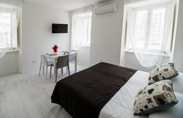 DOMO Apartments - Trieste Goldoni image 3